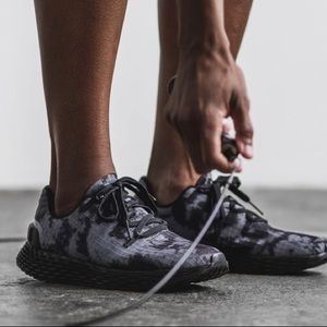DARK CLOUD TIE-DYE RIPSTOP RUNNER (WOMEN'S)
